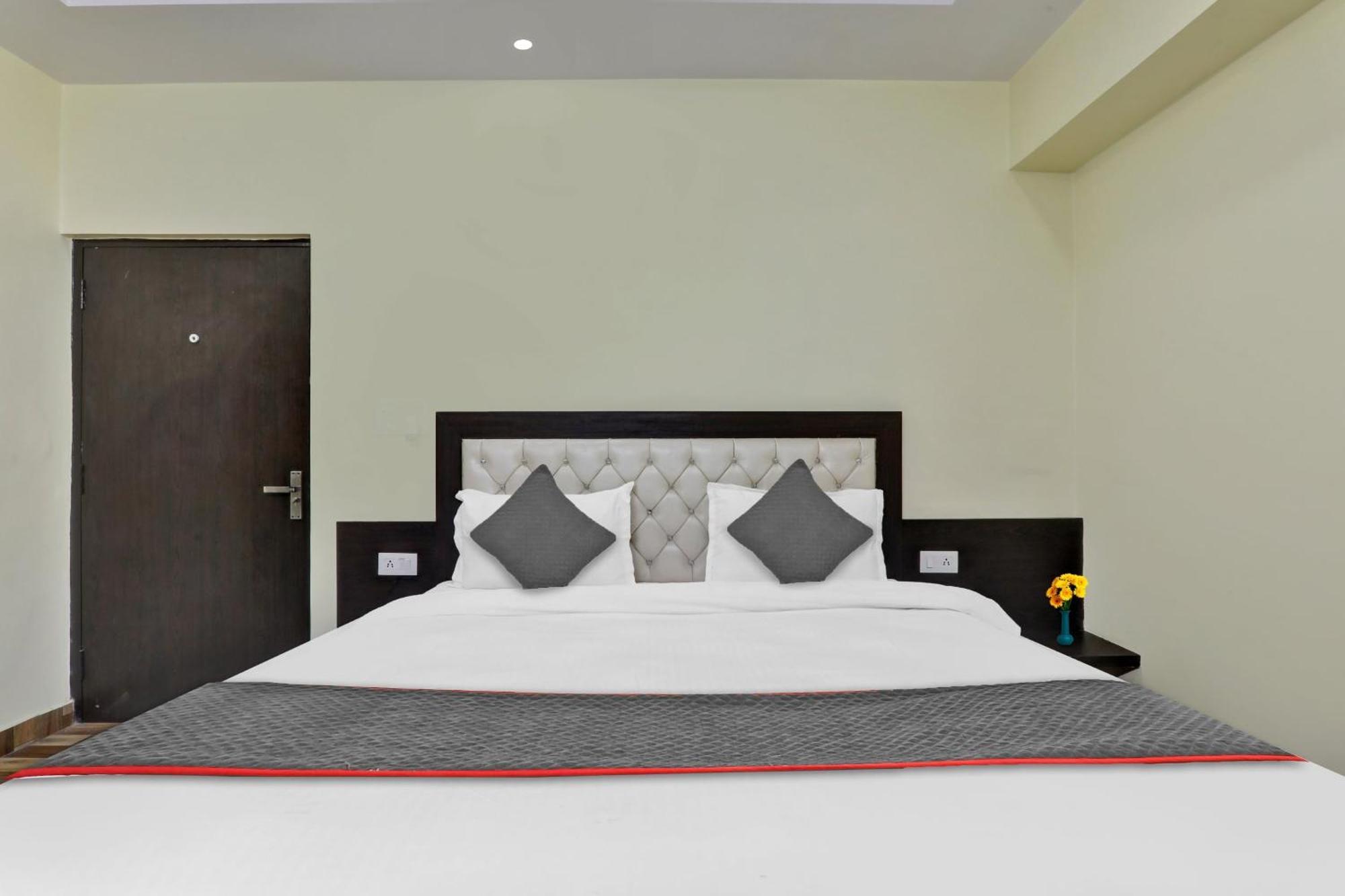 Collection O Starfield Lucknow Exterior foto