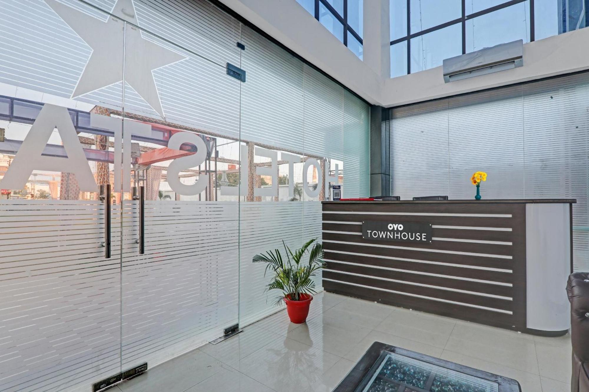 Collection O Starfield Lucknow Exterior foto